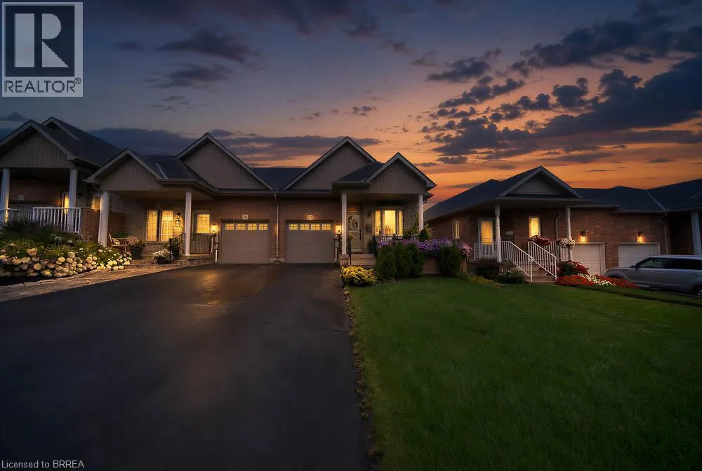 15 MILLCROFT Drive
