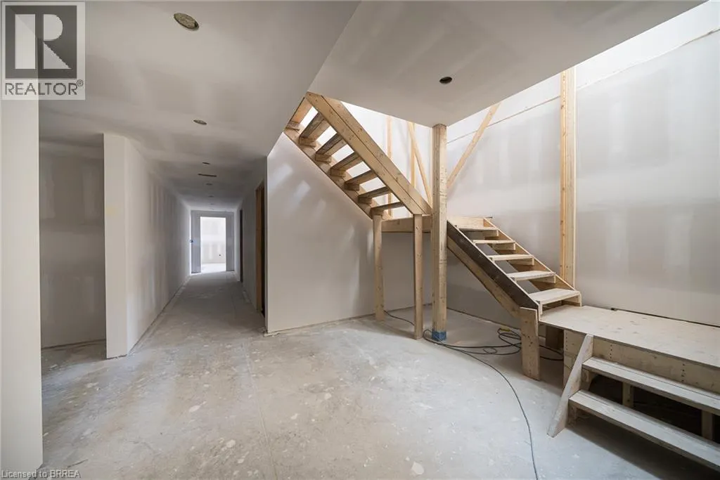 51 WOODHOUSE Avenue