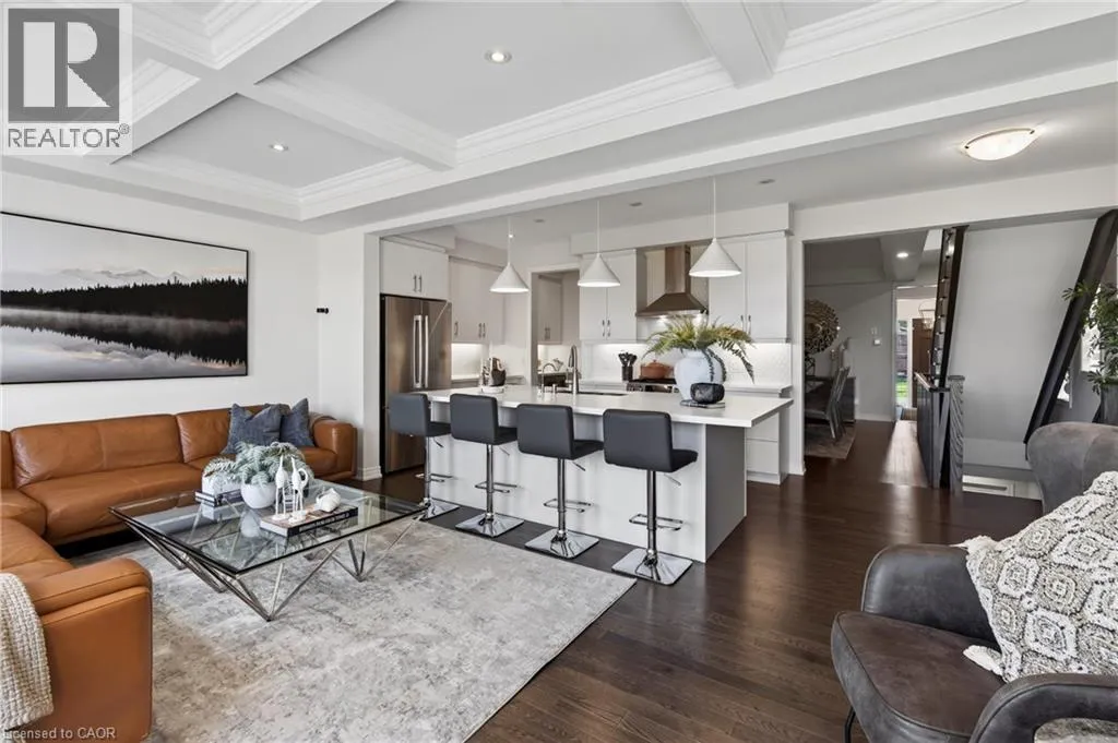 10 REISTWOOD Drive