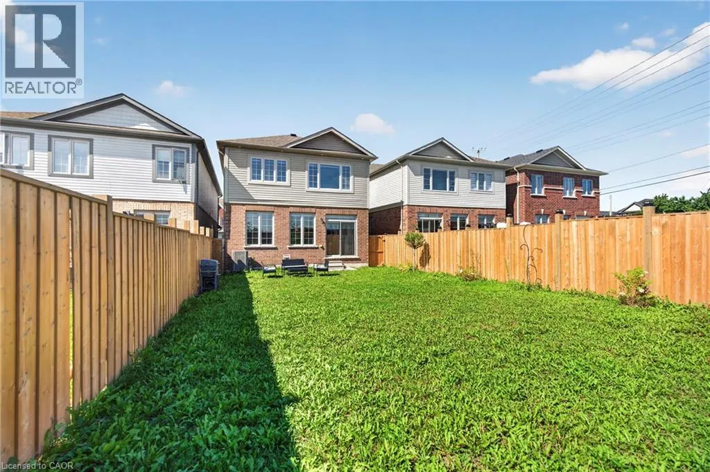10 REISTWOOD Drive