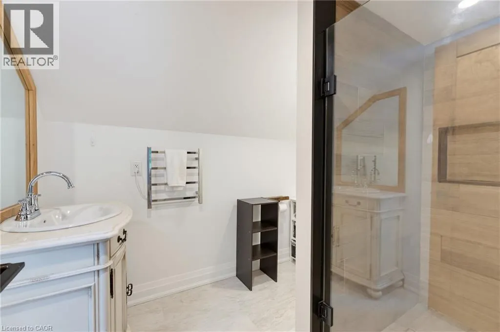 15 FIRST Street S
