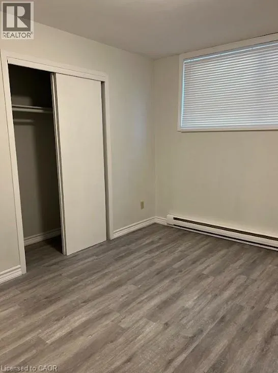 3 ROBINSON Street N Unit# 2 #2