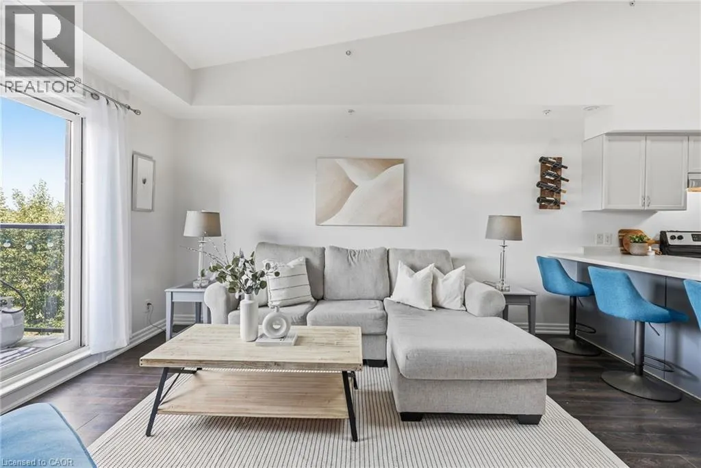 170 ROCKHAVEN Lane Unit# 321 #321