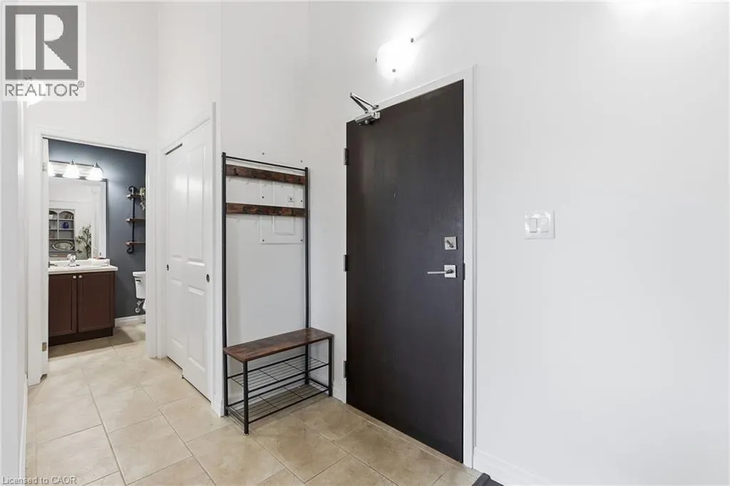 170 ROCKHAVEN Lane Unit# 321 #321