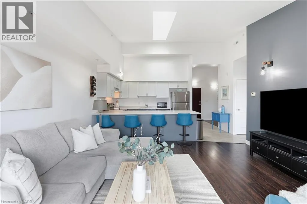 170 ROCKHAVEN Lane Unit# 321 #321