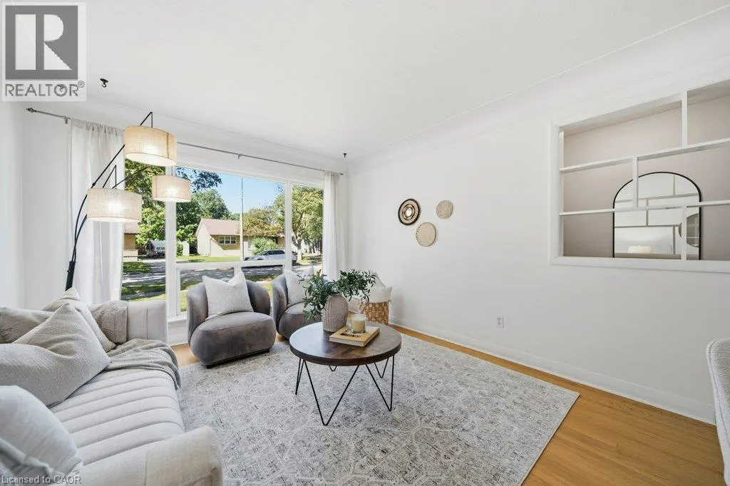 18 MAYWOOD Road