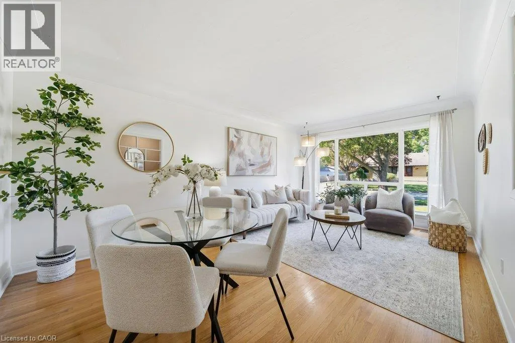 18 MAYWOOD Road