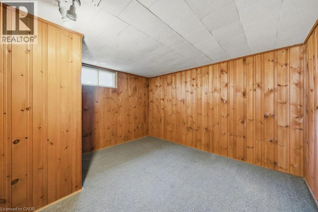 18 MAYWOOD Road