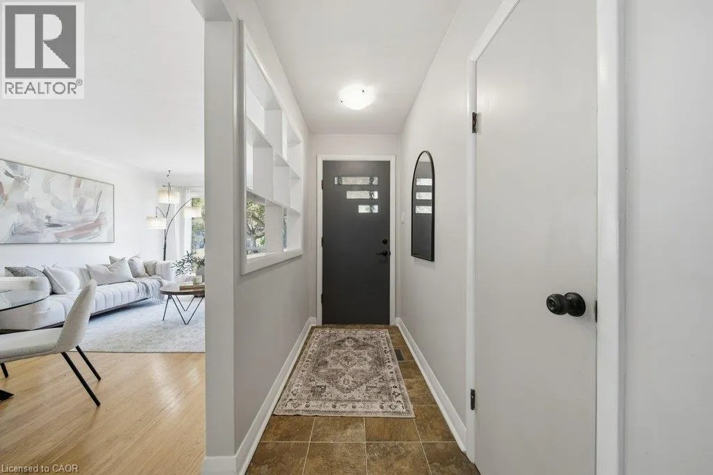 18 MAYWOOD Road