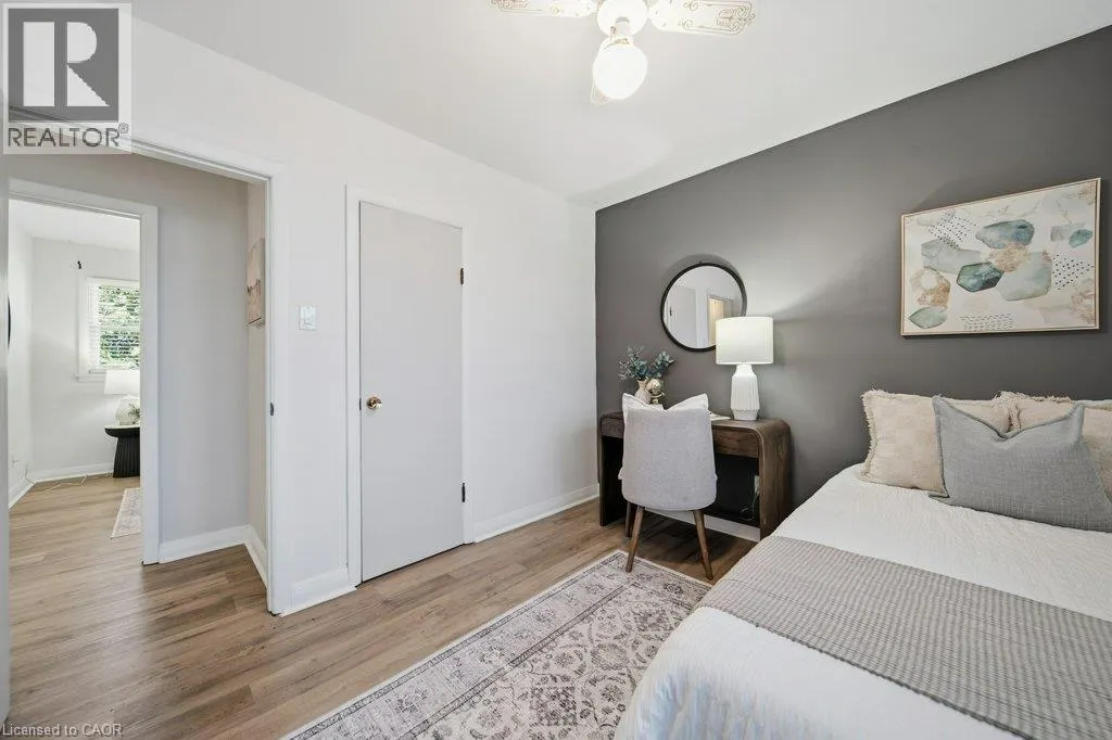 18 MAYWOOD Road