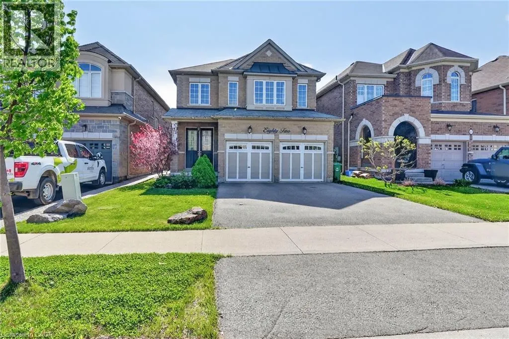 82 CHAUMONT Drive