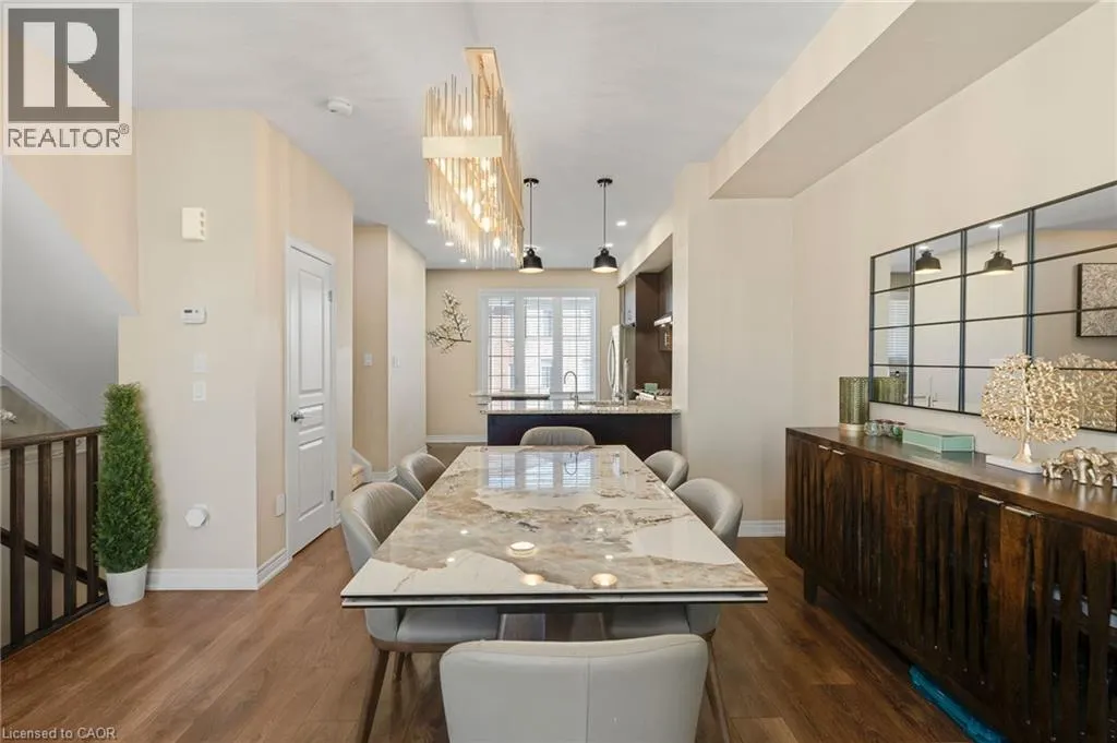 411 HARDWICK Common