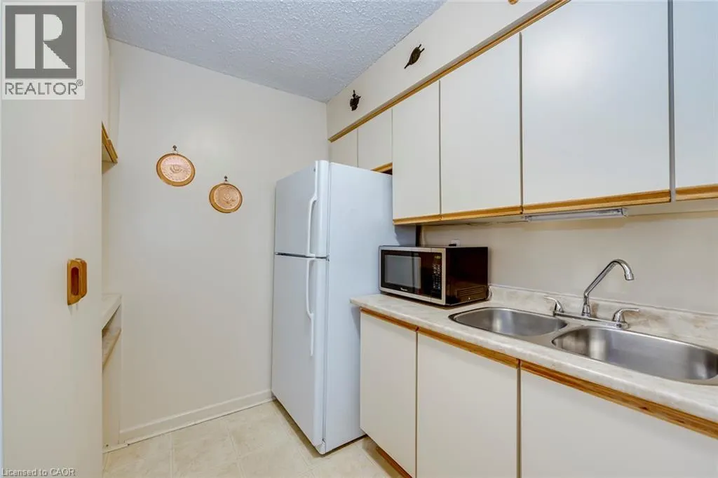 212 KERR Street Unit# 906 #906