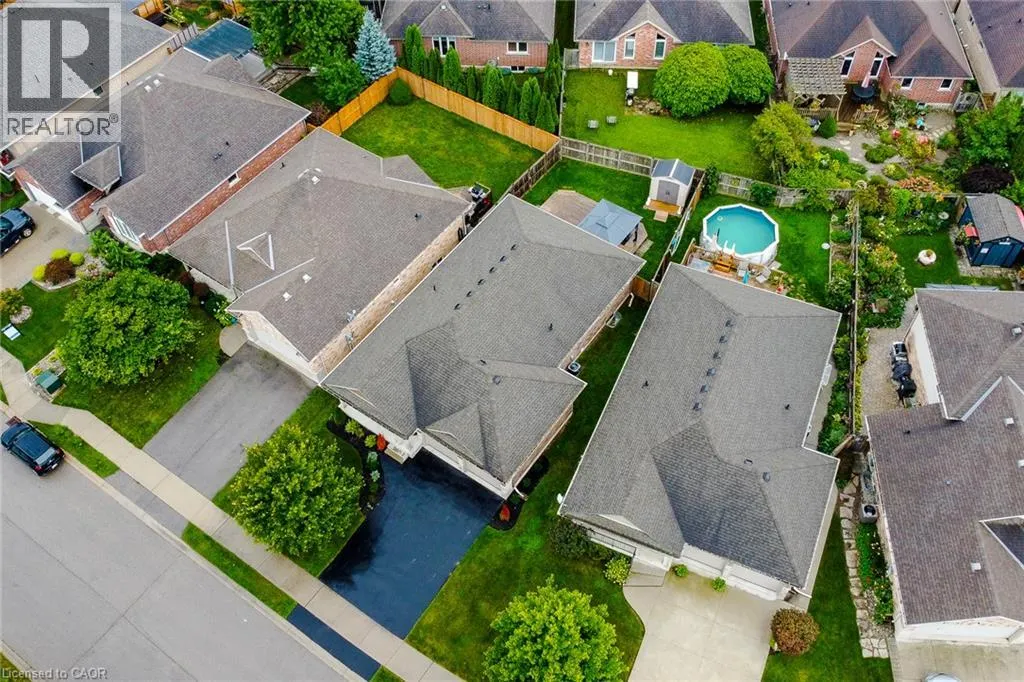 80 WILLOWDALE Crescent