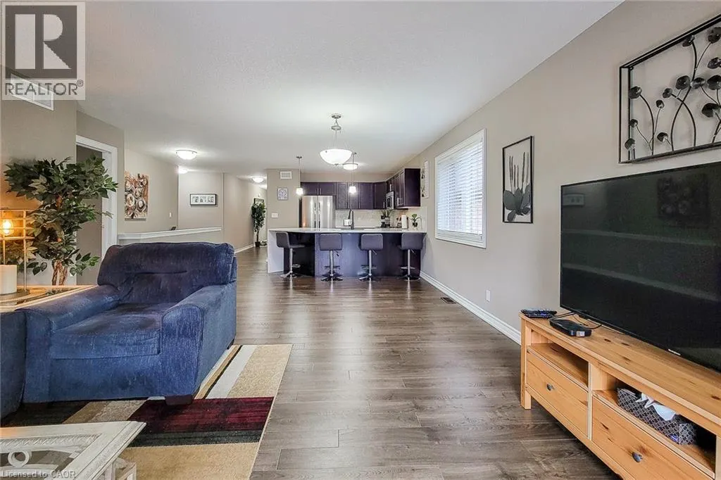 80 WILLOWDALE Crescent