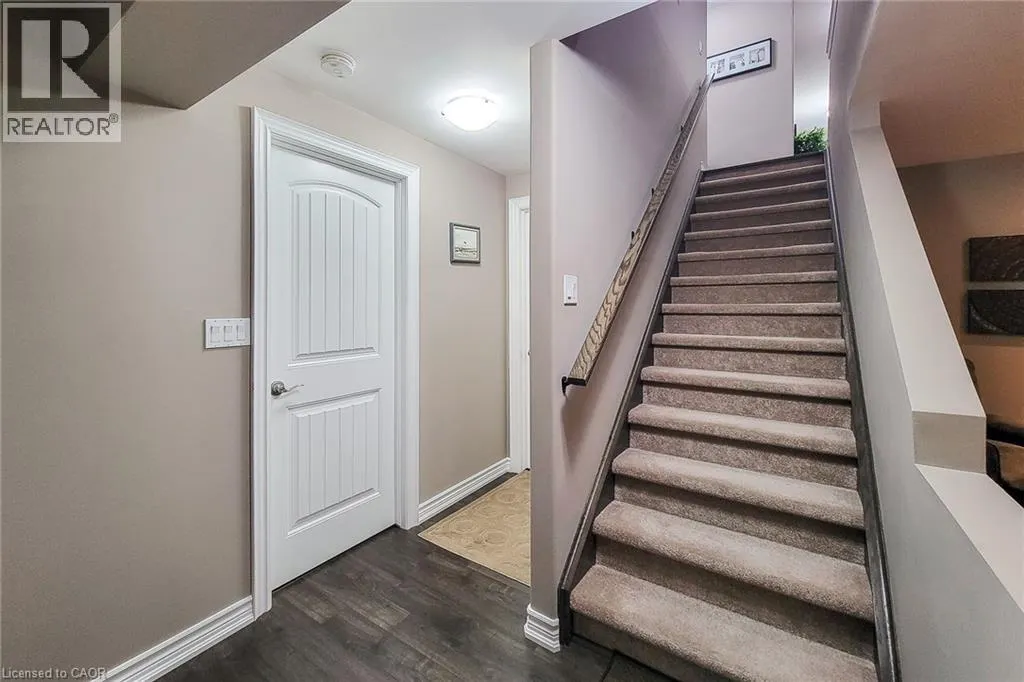 80 WILLOWDALE Crescent