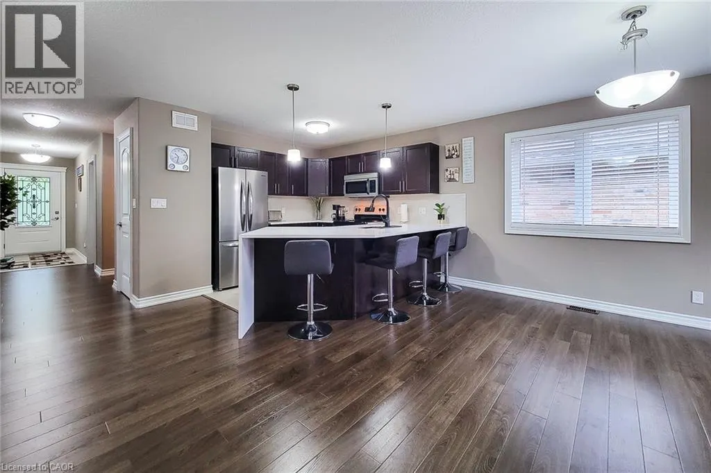 80 WILLOWDALE Crescent