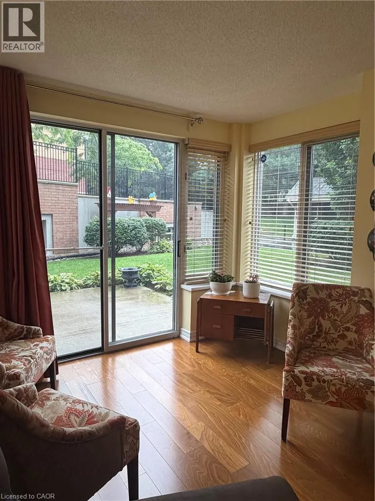 275 MAIN Street E Unit# 001 #001