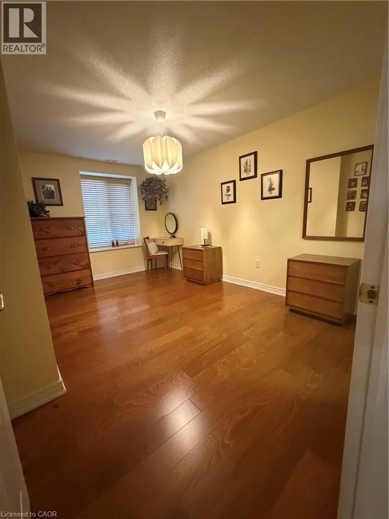 275 MAIN Street E Unit# 001 #001