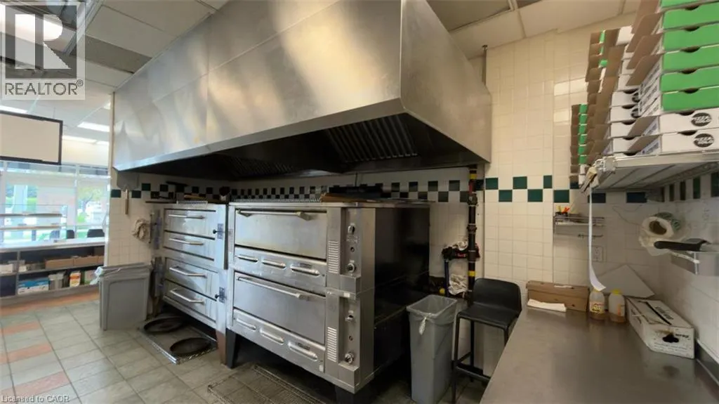 2335 TRAFALGAR Road Unit# D2 #D2