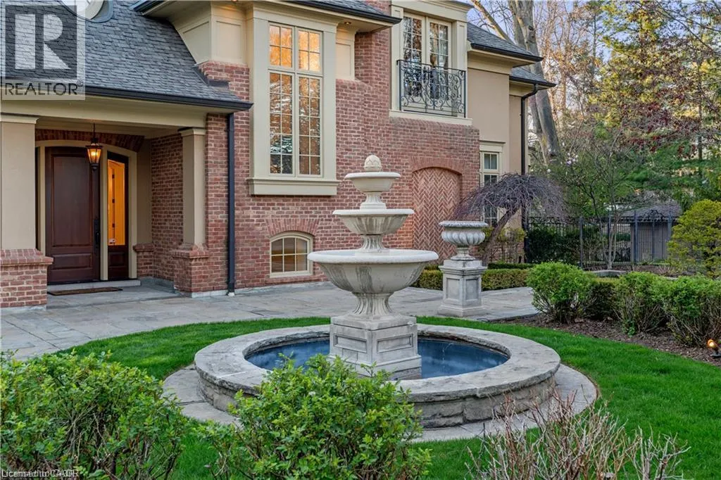 1081 ARGYLE Drive
