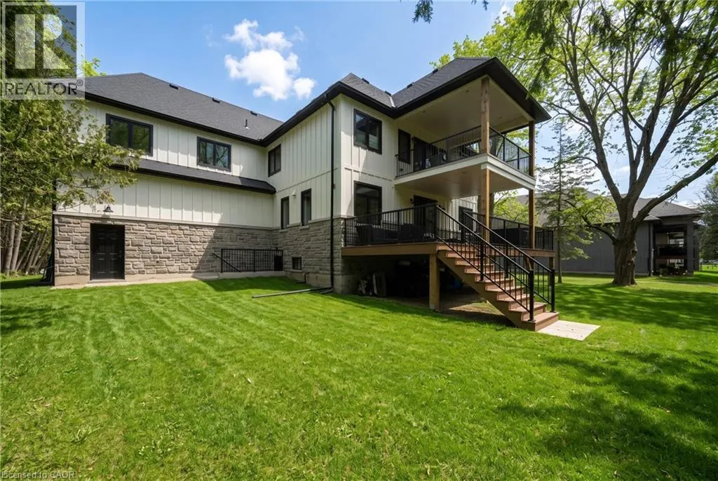 95 DAWN Avenue