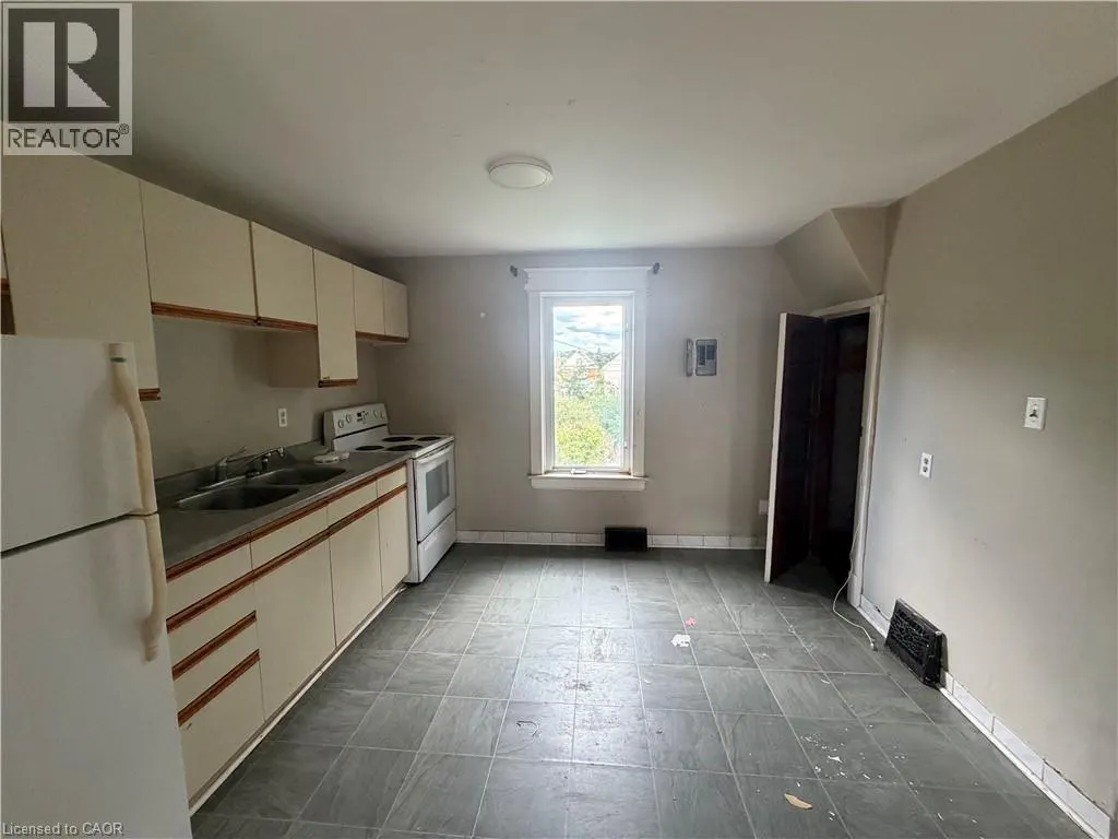 246 ST JAMES Street