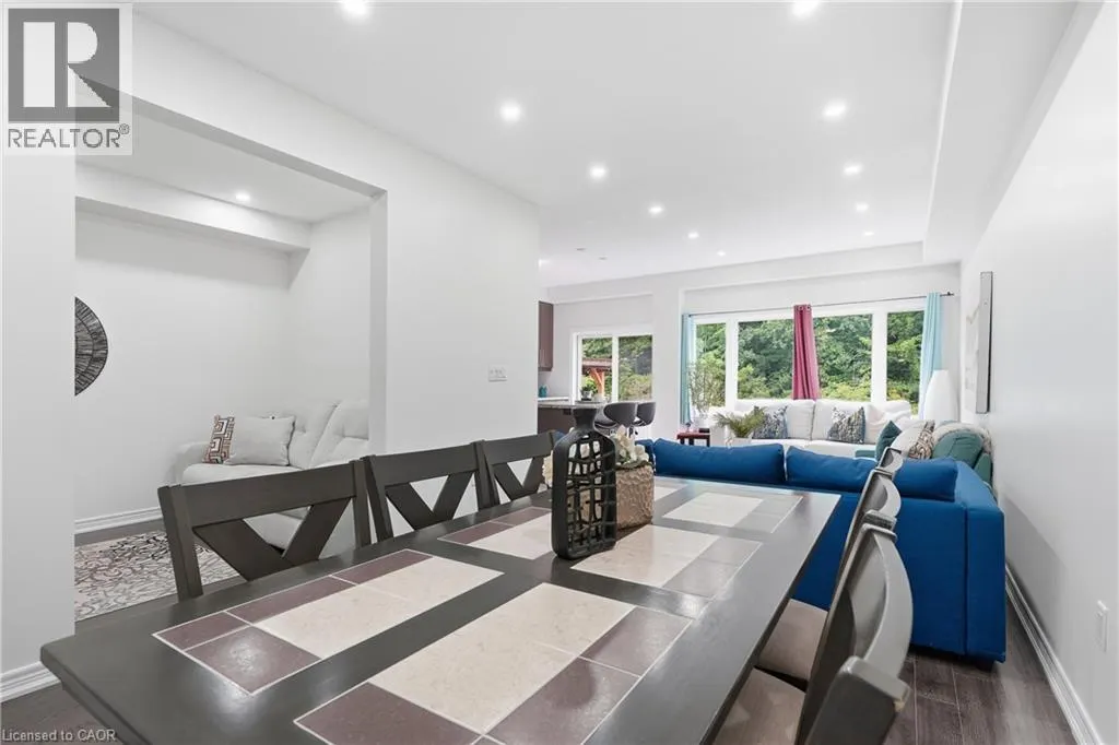 161 KINSMAN Drive