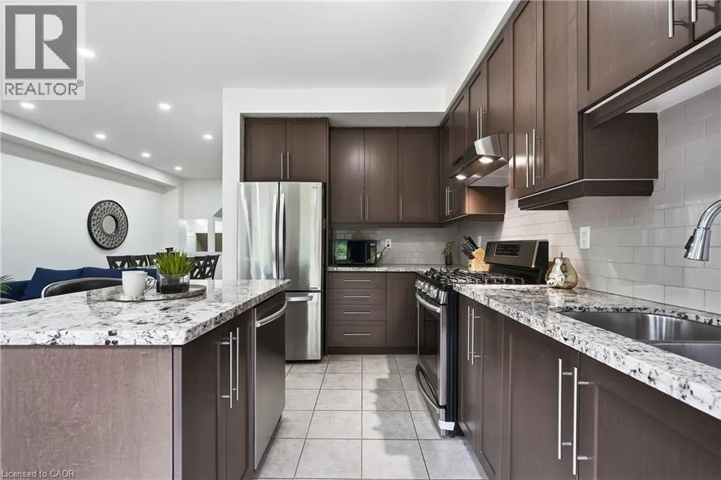 161 KINSMAN Drive