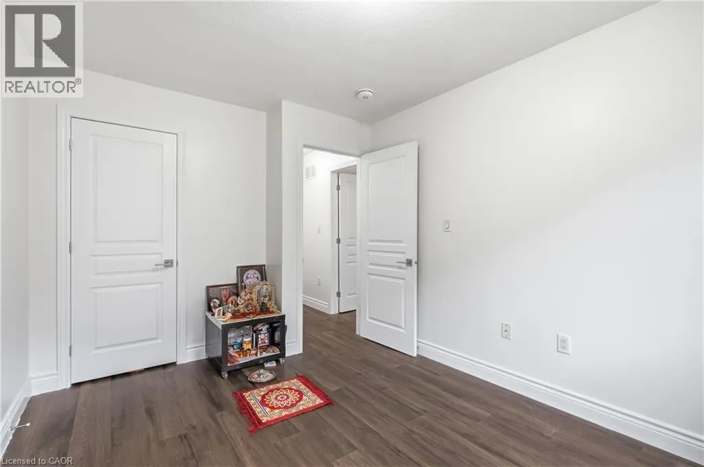 161 KINSMAN Drive