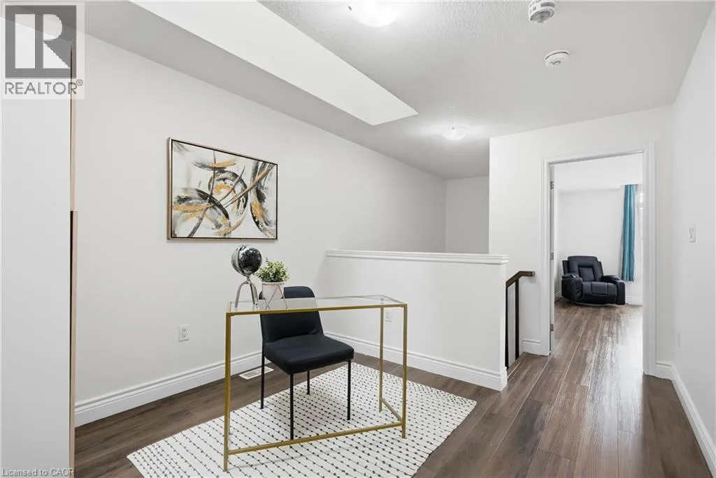 161 KINSMAN Drive