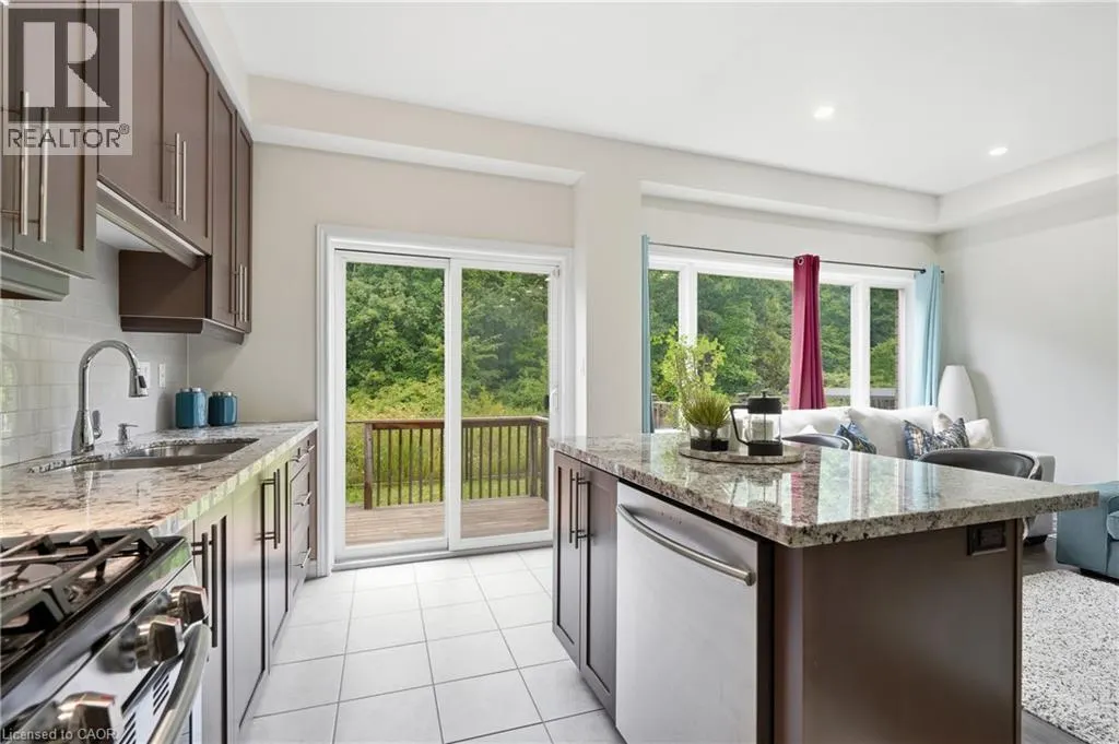 161 KINSMAN Drive