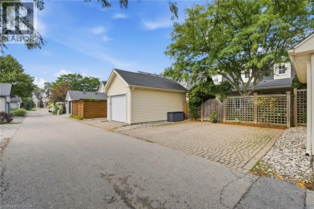 25 BALMORAL Drive