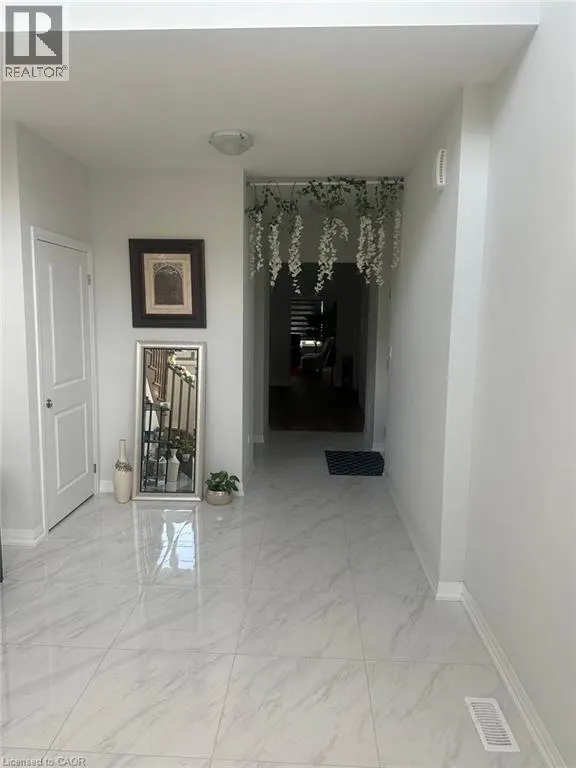 98 E ACACIA Road
