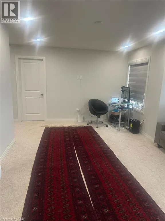 98 E ACACIA Road