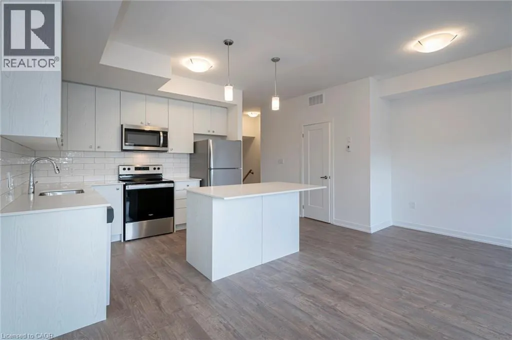 20 PALACE Street Unit# E13 #E13
