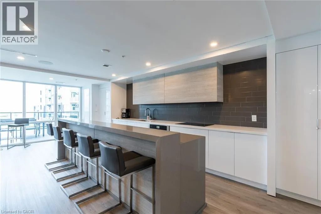 16 CONCORD Place Unit# 322 #322
