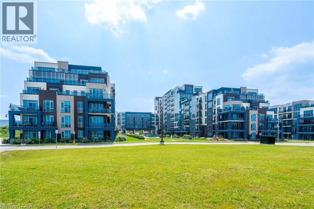 16 CONCORD Place Unit# 322 #322