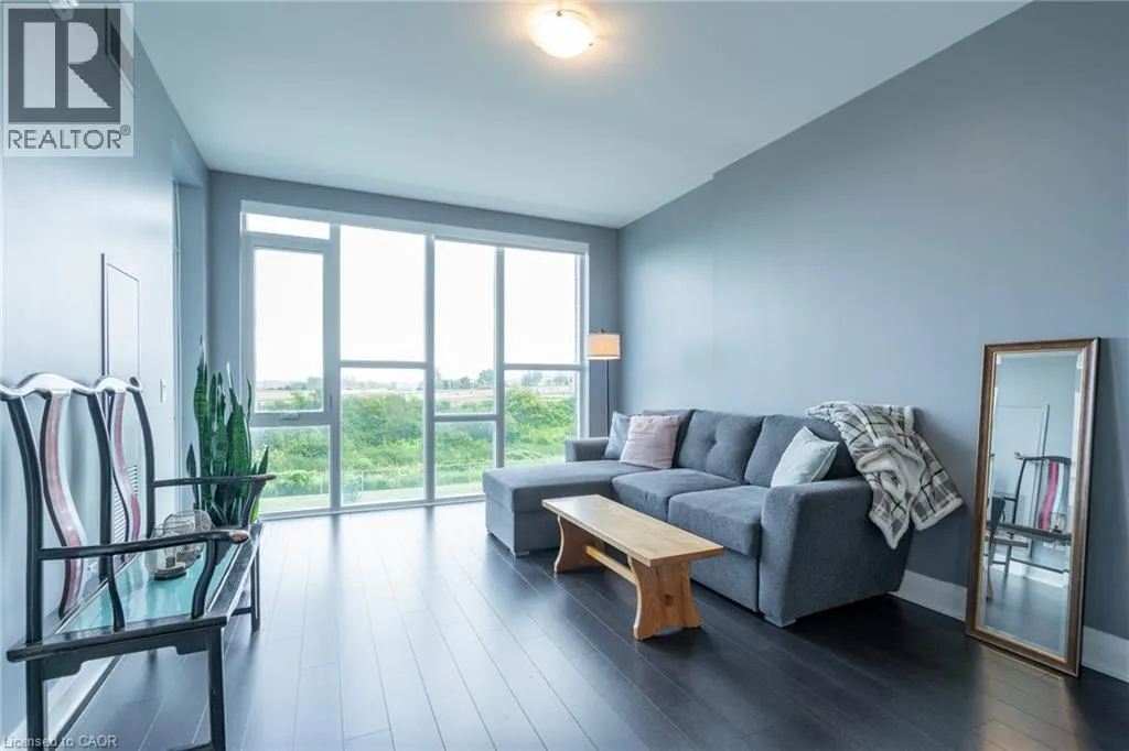 16 CONCORD Place Unit# 322 #322