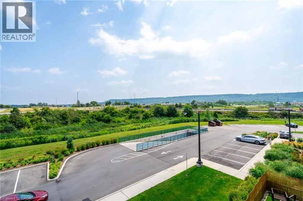16 CONCORD Place Unit# 322 #322
