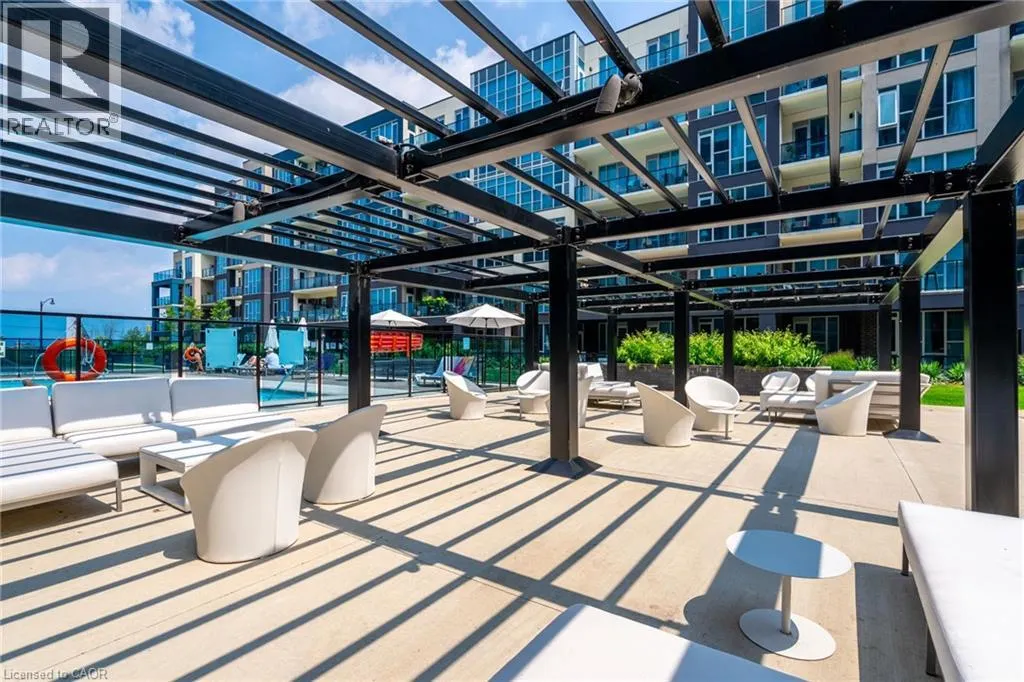 16 CONCORD Place Unit# 322 #322