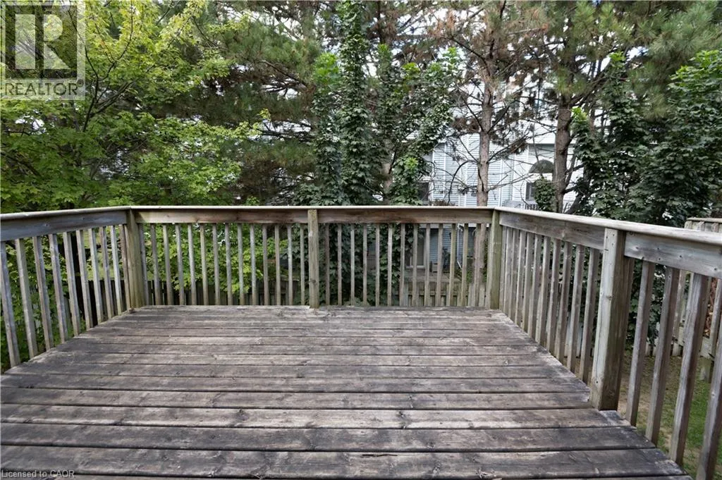 400 WILSON Avenue Unit# 7 #7