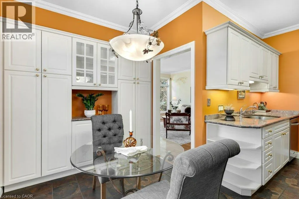 375 N GEORGE Street N Unit# 1 #1