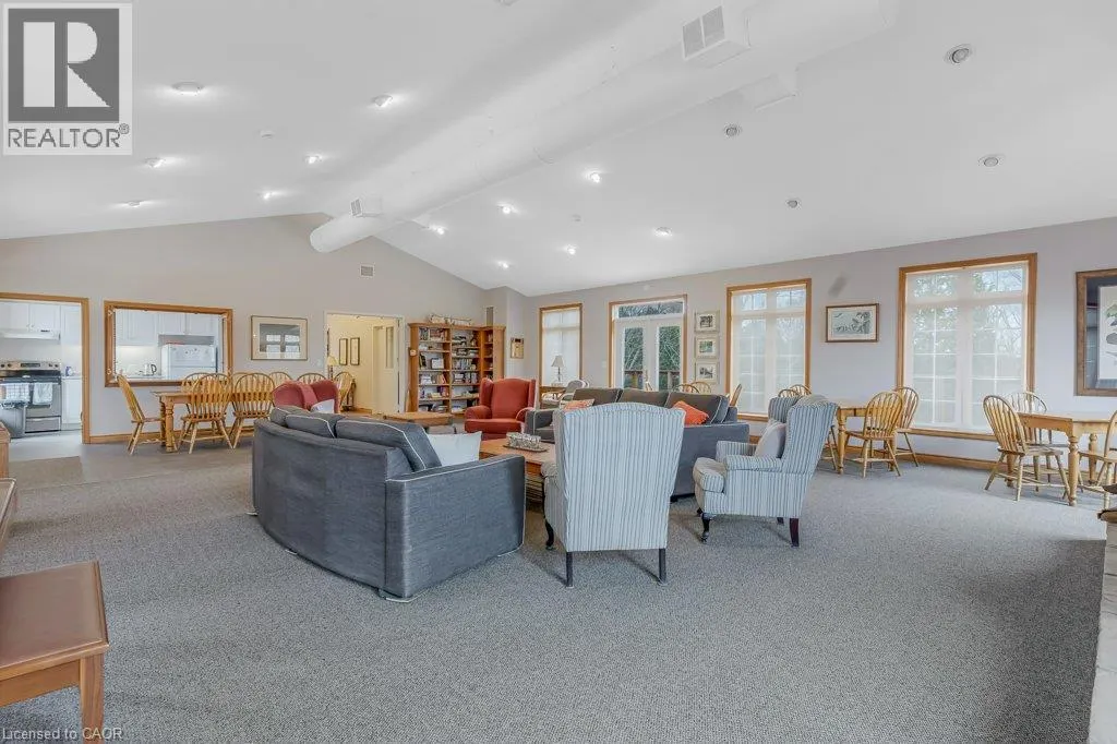375 N GEORGE Street N Unit# 1 #1