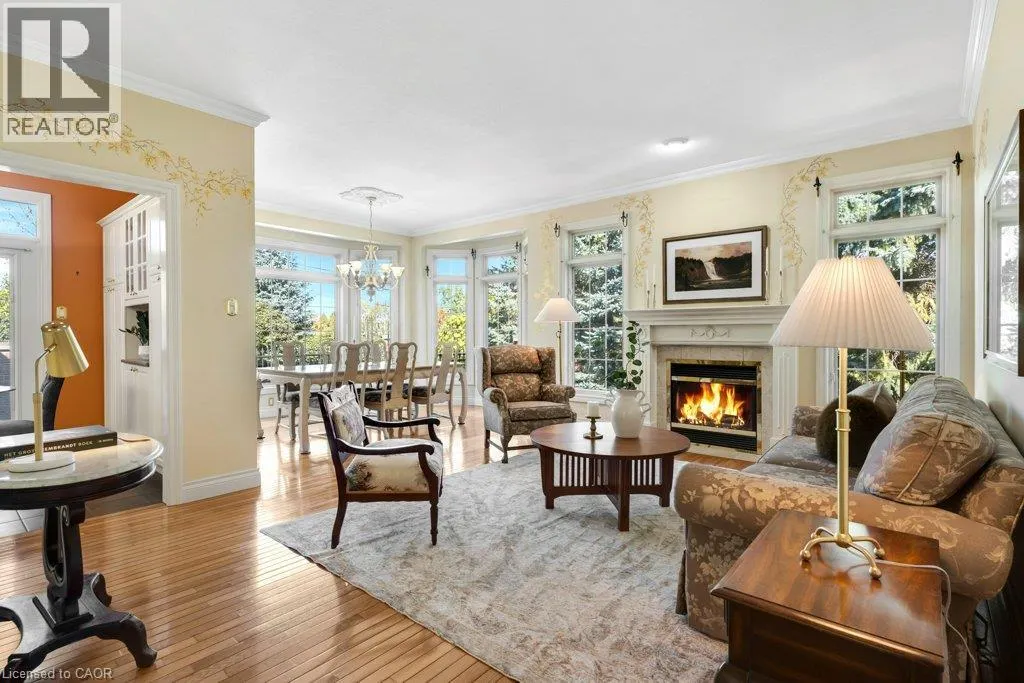 375 N GEORGE Street N Unit# 1 #1