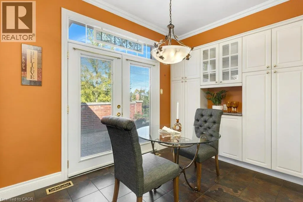 375 N GEORGE Street N Unit# 1 #1
