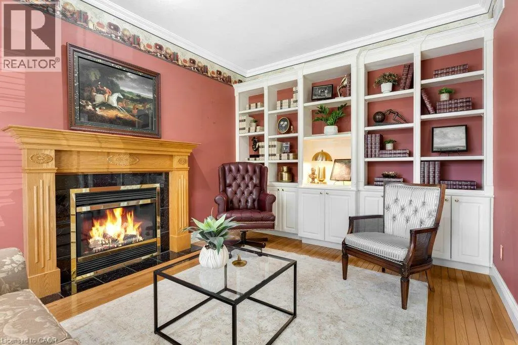 375 N GEORGE Street N Unit# 1 #1