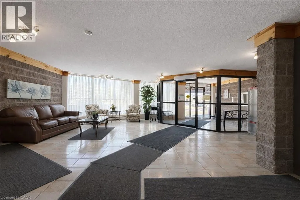 24 MARILYN Drive Unit# 101 #101