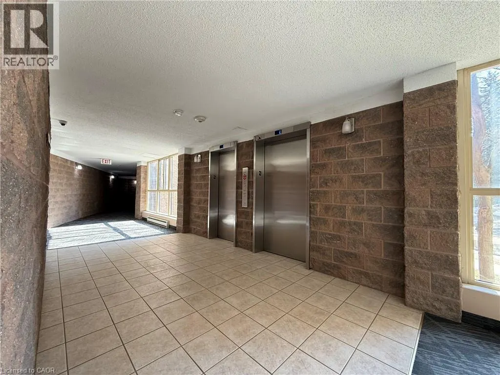 24 MARILYN Drive Unit# 101 #101