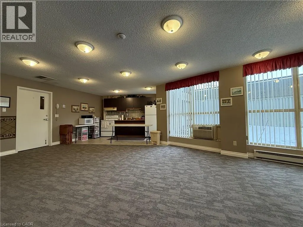 24 MARILYN Drive Unit# 101 #101